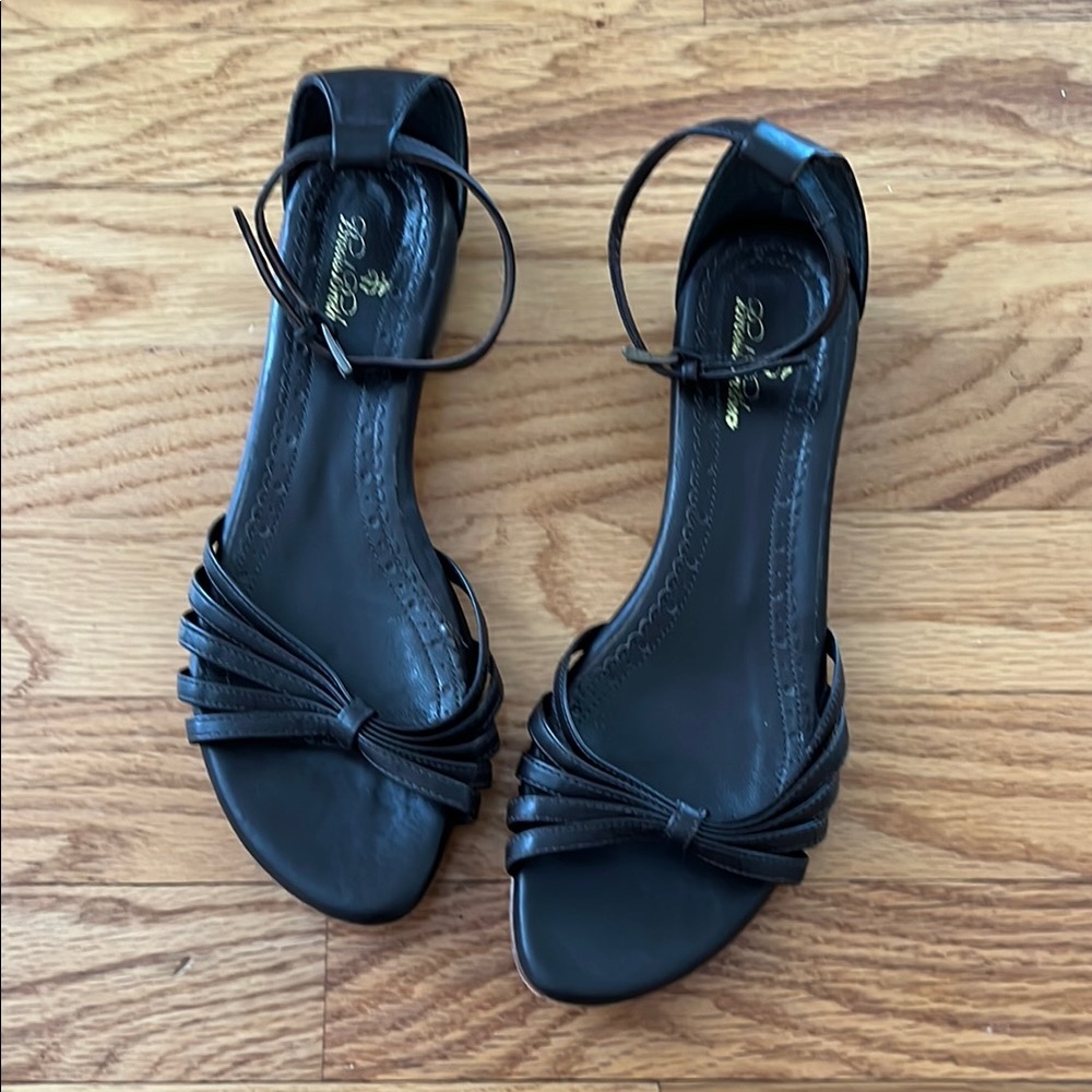 Brooks Brothers brown leather Strappy Sandals